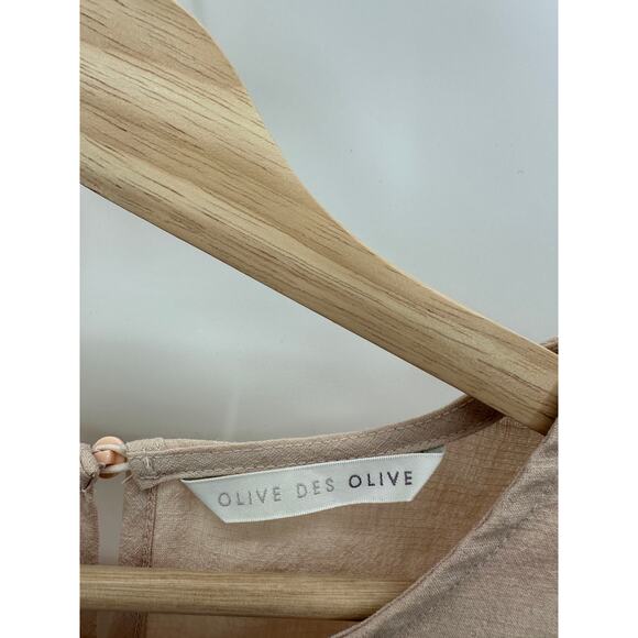 Olive Des Olive Top Women SIZE L Cream Short Sleeve Tie Cuff Keyhole Button Back - Picture 5 of 8